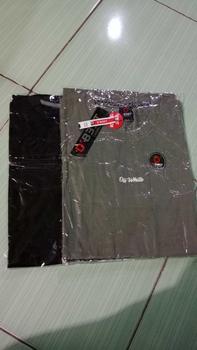 Product Review of Paket 4PCS 100RIBU Kaos Distro BAHAN SEMI KATUN MOTIF SIMPEL Ready SIZE M-L-XL-XXL-XXXL MIX BRAND from D** 3