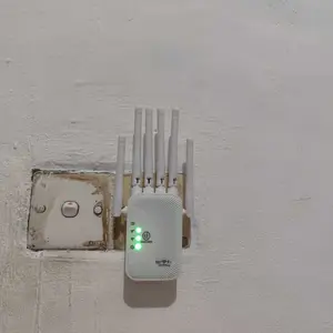 Wifi Extender / Penguat Sinyal Wifi Dual-band Gigabit 5g 1200M Baru Penguat Pintar Jaringan Nirkabel Penembus Dinding Rumah
