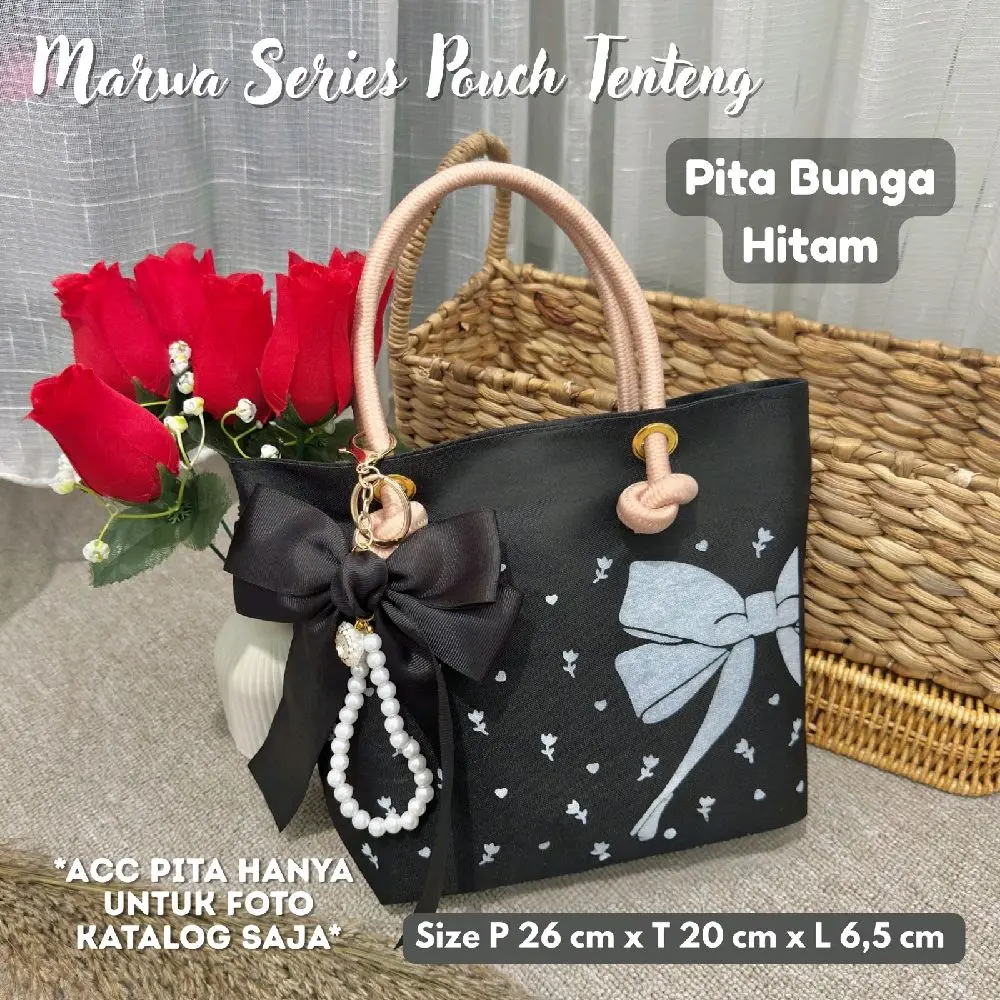 Tenteng Pita Bunga Hitam