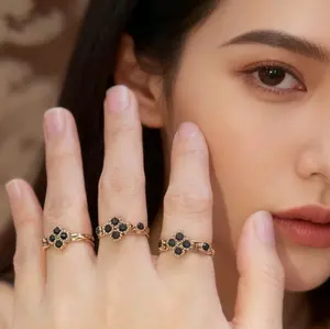 Cincin Diamond Hitam Titanium Anti Karat