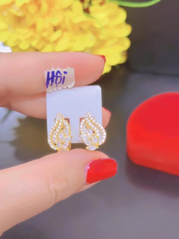 Product Introduction of Bông tai Hội M47 Không đen bền màu thiết kế lovely Thích hợp chị em đeo thêm xinh Voi Hoa 21