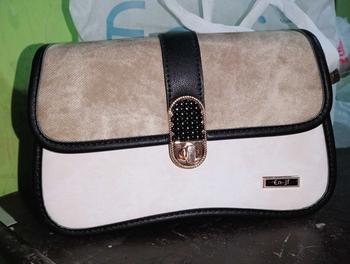 Product Review of En-ji Yuno Shoulderbag - Khaki from N**a 1