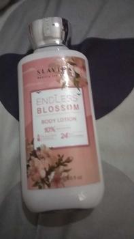 Product Review of SLAVINA WHITENING BODY LOTION & SHOWER GEL BY NAGITA SLAVINA 350ML - LUXURY FRAGRANCE BODY CREAM SABUN MANDI from T**i M**a D**i 0