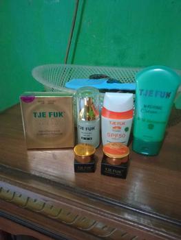 Product Review of TJE FUK Washing Cream with Moisturizer 60 Gr (Hijau)  - Facial Wash Sabun Cuci Muka Membersihkan Kotoran di Wajah Untuk Kamu Yang Berjerawat dan Kulit Kering Mencerahkan Cair from R**i K**i C**s 0