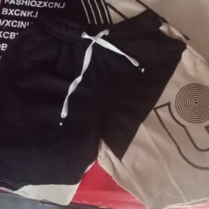 Setelan HK Lengan Pendek Celana Pendek pria Kaos Panjang Katun Setelan Dewasa dan Anak