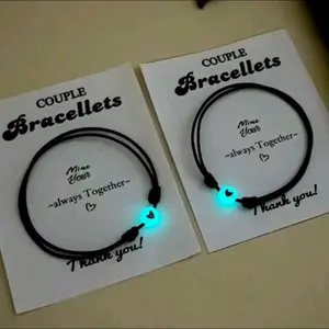 Gelang Tangan Glow In The Dark Love And Star Tali Korea Elegan Diameter 1mm Panjang 40 Cm Nyaman Untuk Berbagai Ukuran Pergelangan Tangan