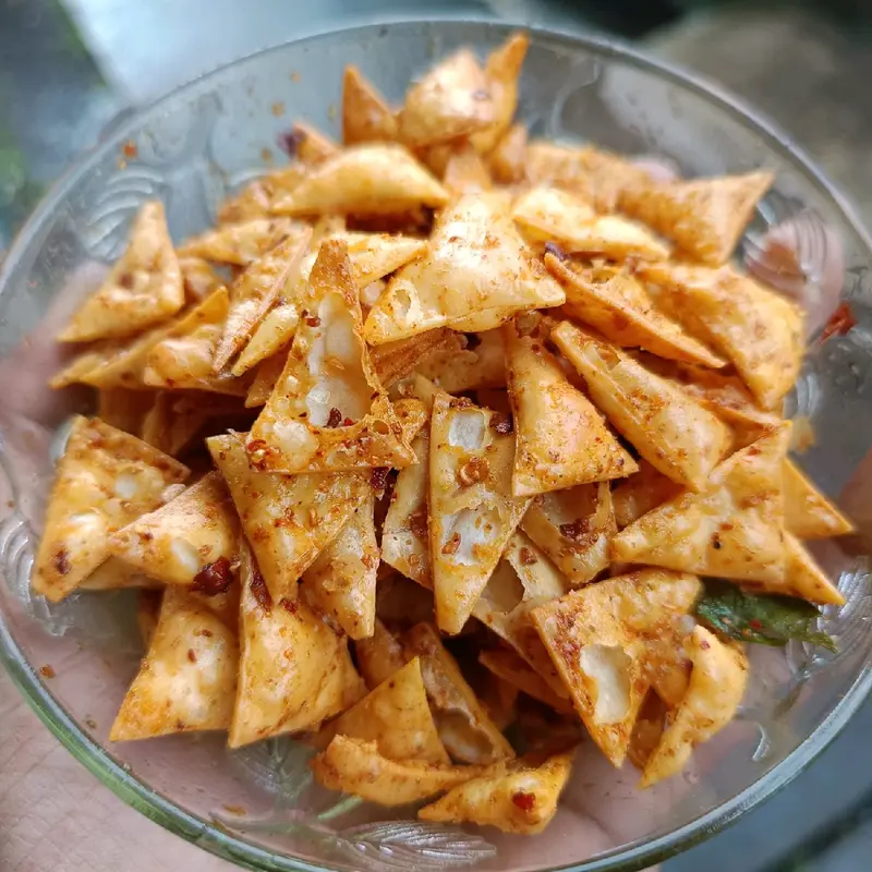 pangsit goreng cikruh / pangsit cikruh daun jeruk / pangsit pedas 3