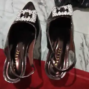CHELLTIC - Heels Wanita 5cm Elegan Pointed Toe Slingback Manik-Manik Blink Untuk Kerja Kondangan dan Formal Sepatu Pesta Cewek Korea Kekinian Terbaru