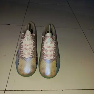 Tali Sepatu Pipih Gerigi Original Olahraga Sepak Bola Futsal Running Badminton Volly Padel