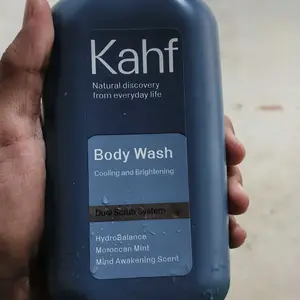 Kahf Body Wash Pria 200ml (Cooling & Brightening / Relaxing & Acne Fight) - Sabun Mandi Cair Melembapkan, Mencerahkan & Menghilangkan Jerawat Punggung - Wangi Tahan Lama