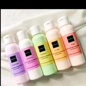 Scarlet hand body Lition Uk 100ml Aroma Seger,melembutkan kulit mencerahkan kulit  Kusam Pencerah Tangan