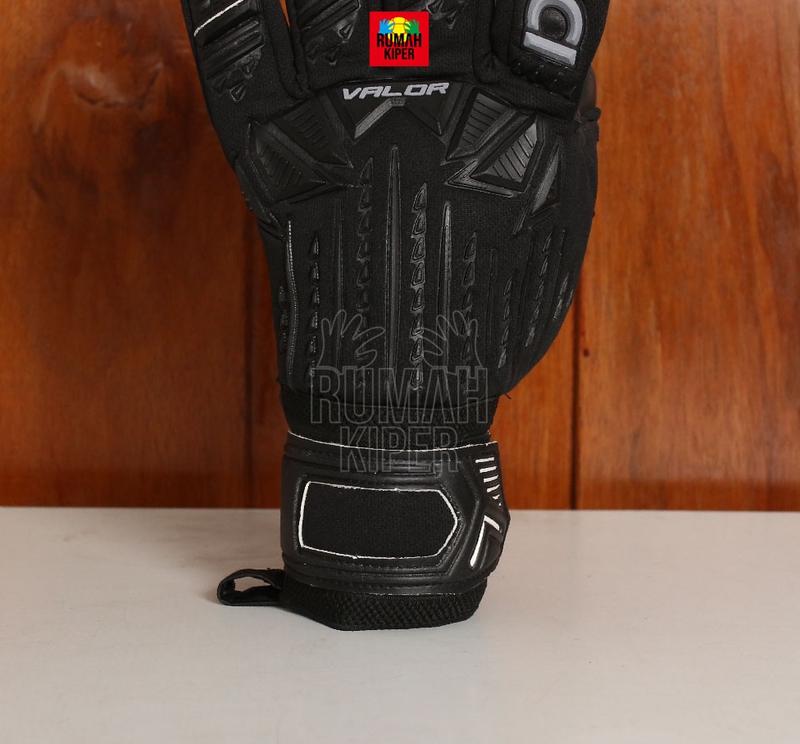 CALCI VALOR  BLACK/SILVER (SKU : CALCI28) Sarung Tangan Kiper 4