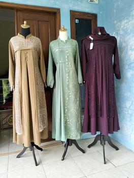 Product Review of Sania Dress by Mikhayla.Collection Swaroski Crinkle Sutra Pesta Remaja Wanita Muslim Airflow Kondangan Mewah Lebaran from T**h R**2 0