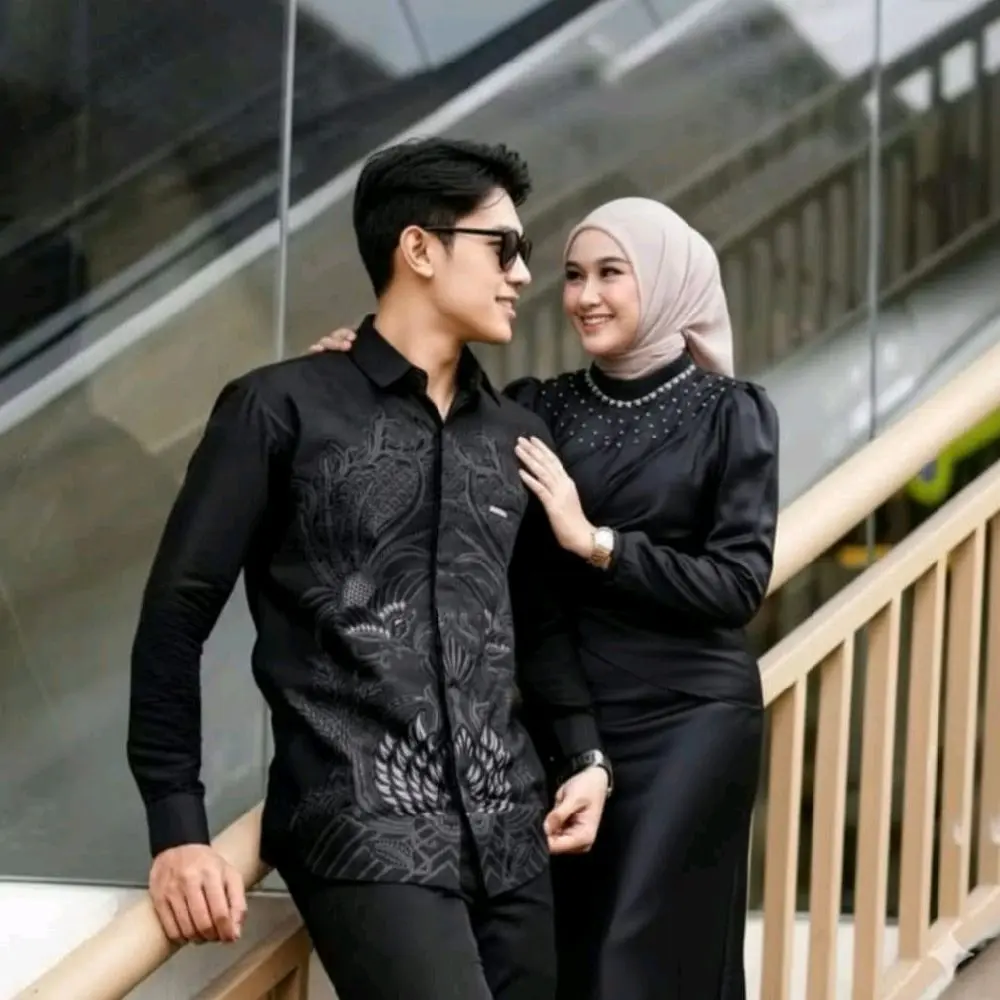 Couple Hitam