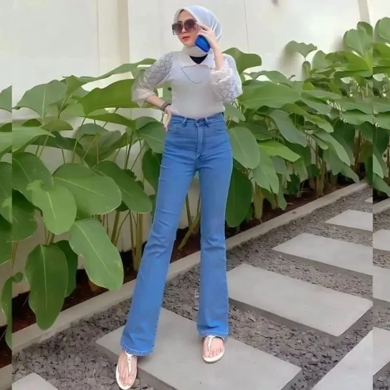 Celana Jeans Wanita Cutbray Highwaist Bahan Melar Stretch Korean Style Hangover Denim Premium Cewek 3