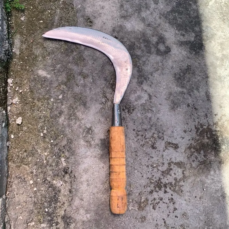 Arit Sabit Pengaritan Super Tajam Baja Per Sepuh Tua untuk Pertanian 1