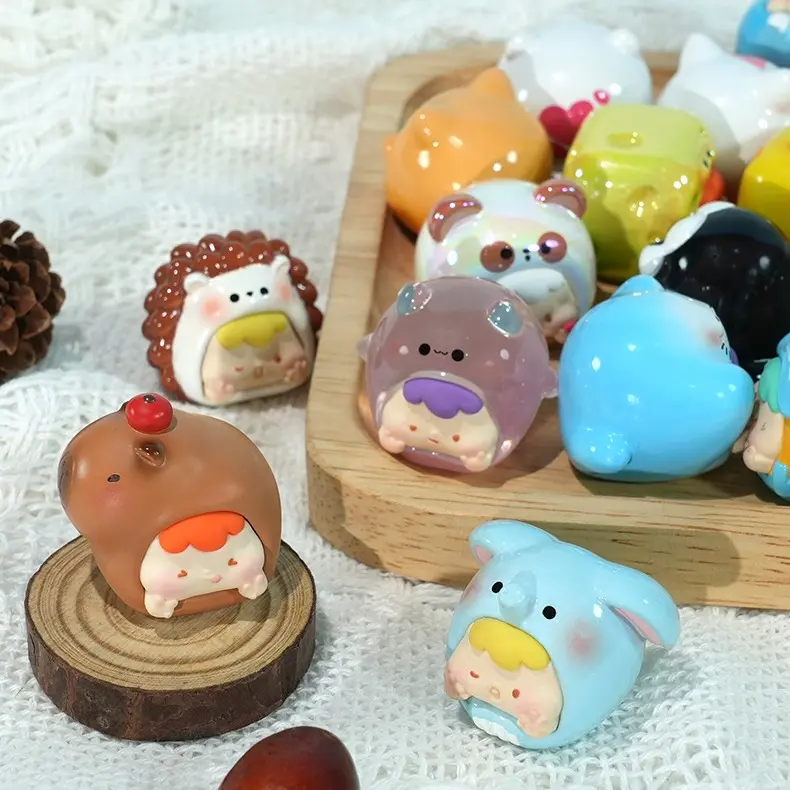 Blind Box  Set Koleksi Figure  Small Blind Box  PRODUK RANDOM / Mystery Box / zaizai disneyland zoo 3