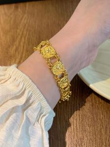 rantai Tangan duit syiling , SUNQ,  Tangan Bersalut Emas Wanita, Tahan Pudar, Berkualiti Tinggi, Pembungkusan Elegan Percuma, Hadiah Sempurna aksesoris gelang anti karat charm bracelet titanium jewelry Bangles Barang Kemas Perak