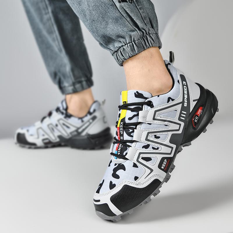 Product Introduction of Men's Climbing Trekking Shoes Men Casual Shoes Breathable Wading Sneakers Men Non-Slip Outdoor Hiking Shoes Plus Size 39-48 2