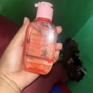 Purbasari Goji Glow Feminine Wash Wash / Sabun Pembersih Kewanitaan