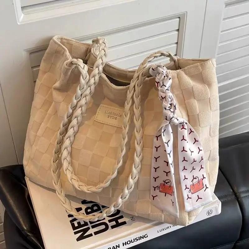 Versatile Commuter Big Bag for Women 2023 New Fashionable Canvas Shoulder Bag with Advanced Sense and Large Capacity Tote Bag work tote