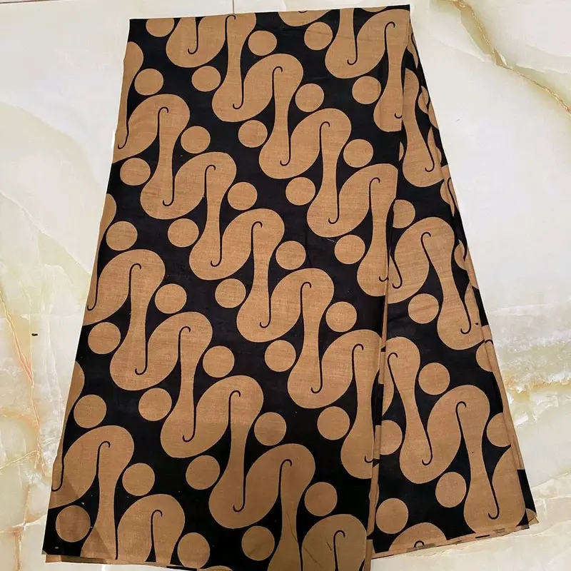 Kain Batik Pekalongan Coklatan Banyak Variasi Motif Terbaru 4