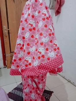 Product Review of MUKENA ANAK KARAKTER MUKENA ANAK MURAH 2-9TH Bunga Polka Dot Putih Muslim from F**i 0