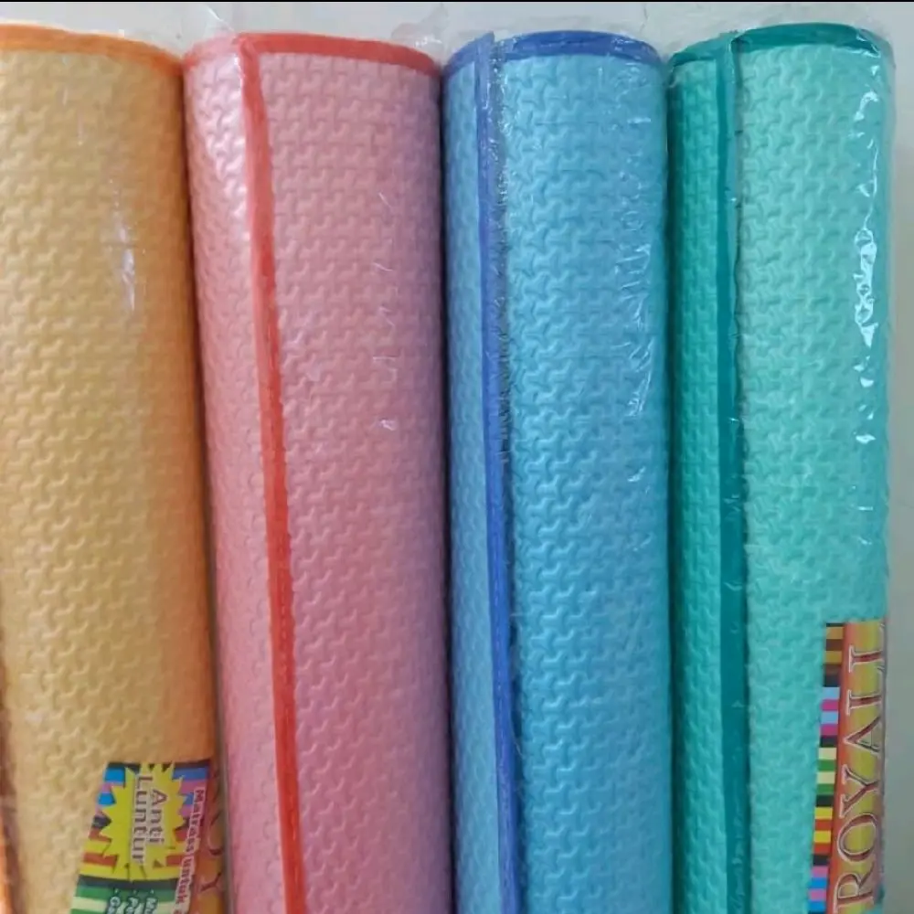 Tiker Karpet Matras Plastik Tebal Bentol / Spon Bentol / Karpet Piknik / tikar / lantai