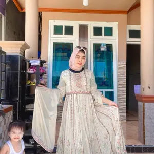 Dress wanita mewah cok mancoan India