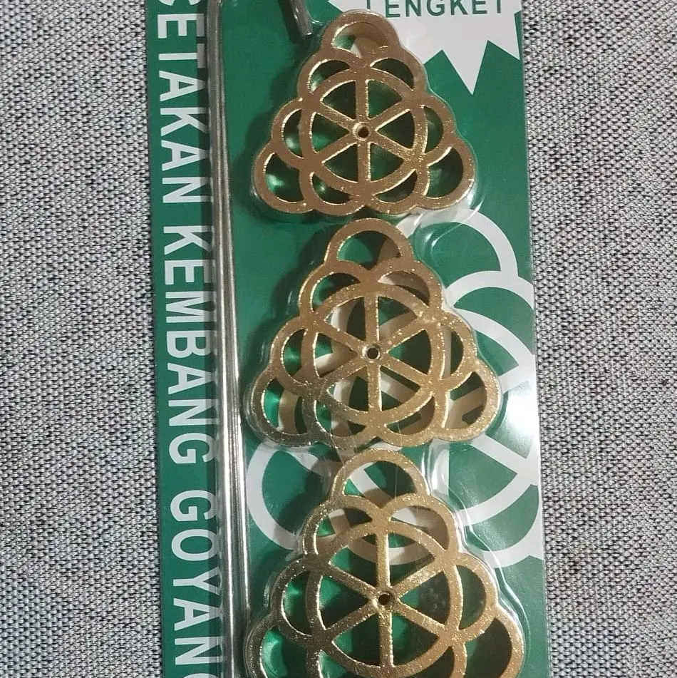 cetakan kembang goyang
