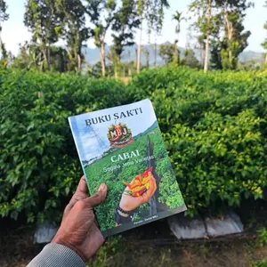 BUKU SAKTI SENIMAN PERTANIAN - Panduan Lengkap Budidaya Cabe Segala Varietas - Belum Ada Selengkap Ini #EDISI3
