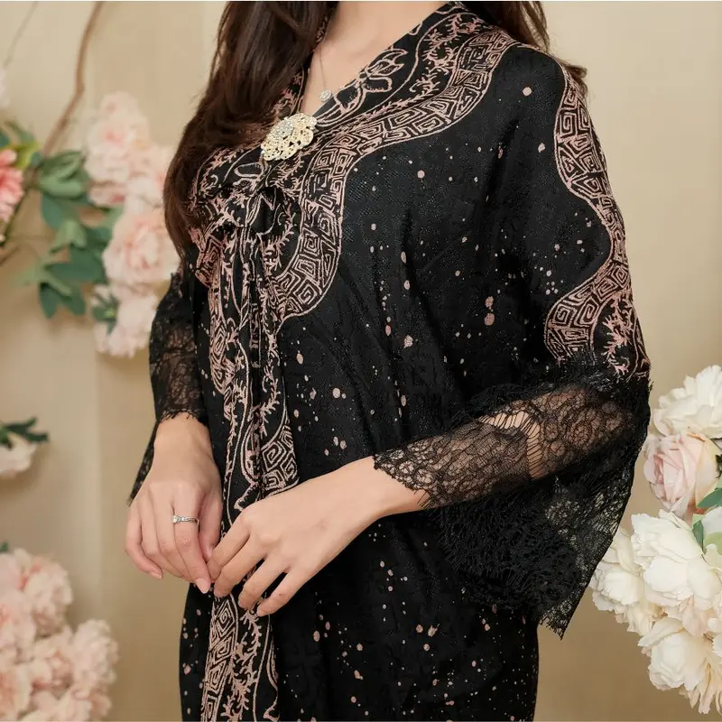 ARIMBI Kaftan Batik Kondangan Viscose 1