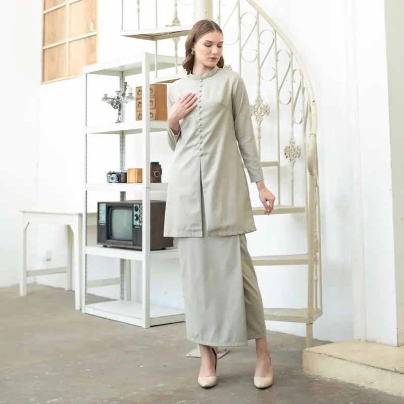 Ameera kurung melayu premium terbaru baju kurung melayu simple mewah Satin Muslim Kancing Panjang 8