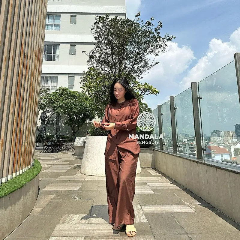 Trang Phục Hoàng Trà Mandala Vải Đũi Xước