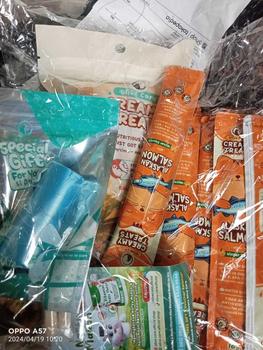 Product Review of Olive Care SINGLE CREAMY TREATS 16gr & 20gr Snack Cemilan Kucing Bernutrisi dengan Daging Ayam/Salmon/Tuna Asli with Red Spinach/Winter Squash/Highbush Blueberry from b**5 3