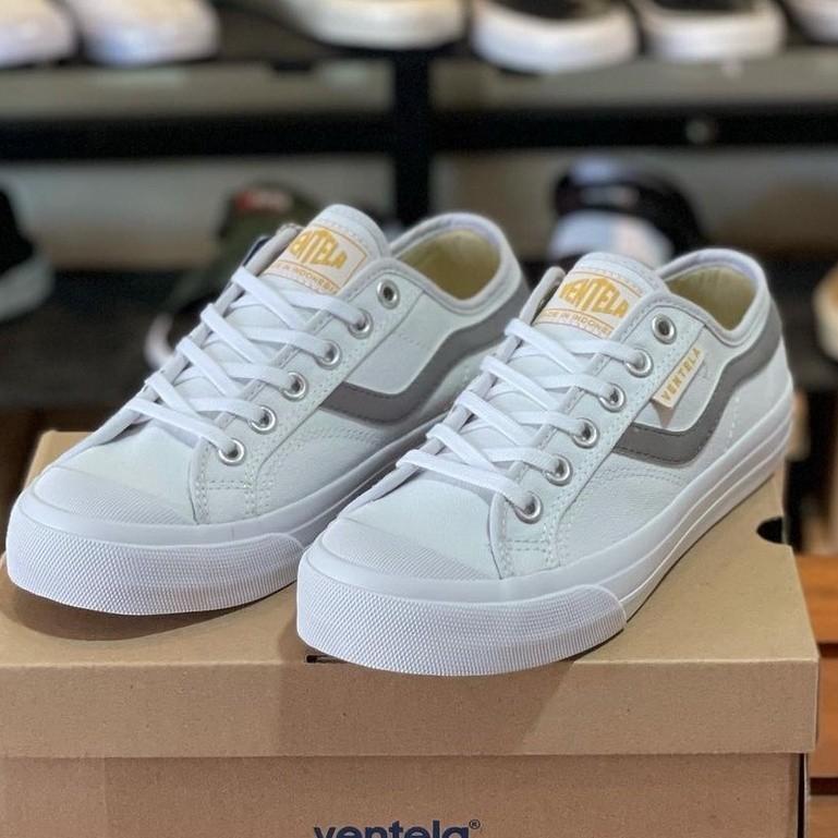 Sepatu Sneakers Ventela New PuBlic Low Black and White Original Casual Nyala Pria Wanita 4