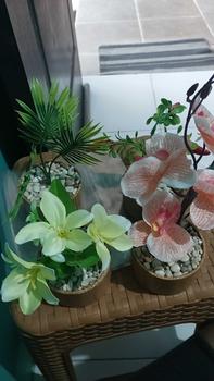 Product Review of Paket Bunga 4pcs sesuai foto artificial vas aesthetic from s**9 0