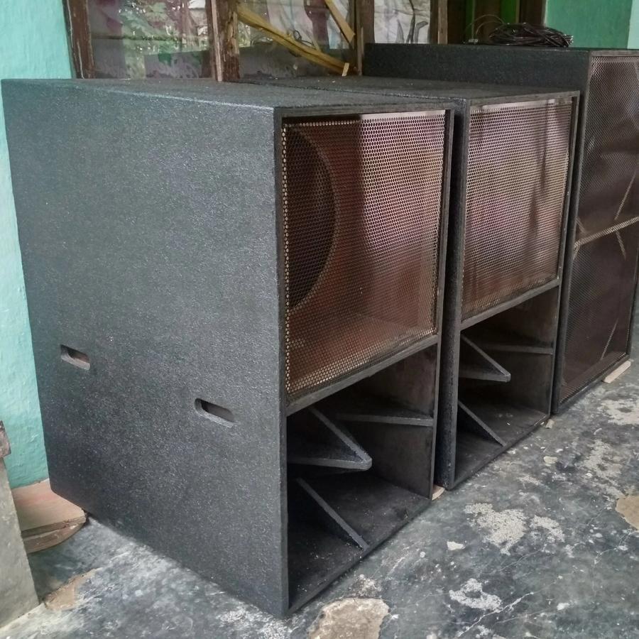 BOX SPEAKER CBS NOGOSARI FINISHING 12 inc RESIN TEXSTUR HALUS subwoofer BOX SPEAKER CBS NOGOSARI FINISHING 12 inc RESIN TEXSTUR HALUS subwoofer