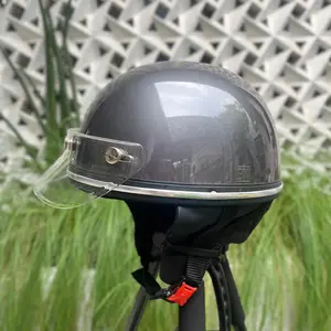 Helm Chip Classic Retro List Chrome Free Pet