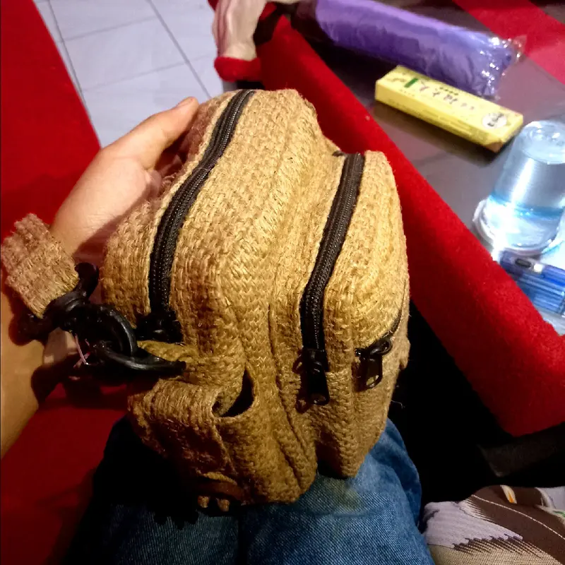 Tas karung Goni Tas Selempang Tas Waistbag Goni Pria Wanita 2