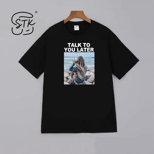 เสื้อยืดแฟชั่น ความนิยม เสื้อยืดคู่รัก M-3XL พิมพ์ลายกราฟฟิกสุดน่ารัก มีสีให้เลือก 8 สี ผ้าโพลีเอสเตอร์คุณภาพสูง สามารถสวมใส่ได้ทุกฤดูกาล #T113