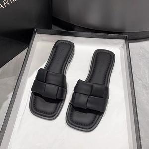 Dép Nữ Dép Sandal Đế Vuông Quai Ngang Đế Bằng Dễ Phối Đồ Thời Trang Cho Nữ