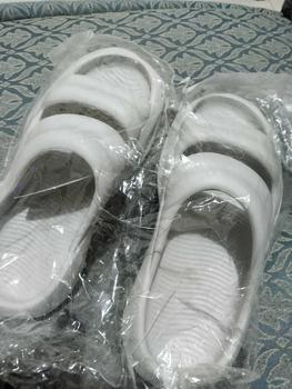 Product Review of Cososisi Sandal Pria Baru Sandal Pasangan Pantai Selebriti Sol Tebal ukuran: 30-44 from K**K B**k 0