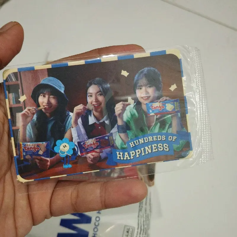 Tango Waffle JKT48 Berhadiah PC Member JKT48 Terbaru isi 3 pcs Waffle 4