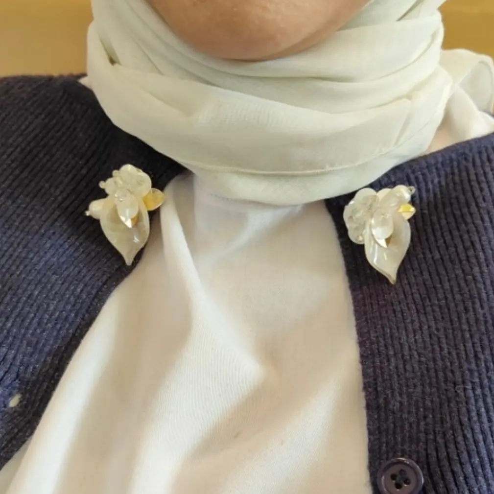 STATEMENT BROOCH / Handmade Beads Brooch / Bros Manik Mute Cantik / Bros Wanita / Bros Hijab Friendly