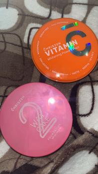 Product Review of (COD)[BUY 1 FREE 1] Chriszen 2 Way Cake Foundation SPF30/PA+++ face powder two from T**a 1