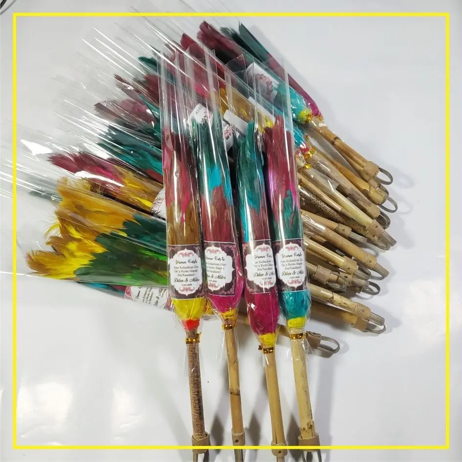 1 hari jadi souvenir kemoceng 50 pcs