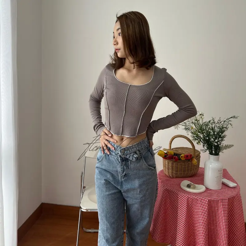 Alessa Long Sleeve Knit Premium Atasan Wanita Crop Top Long Sleeve Korean Style Rib Premium Baju Atasan Knitwear Knitwear 0