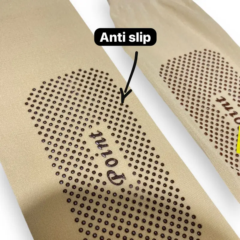 Kaos Kaki Stoking Jempol Polos Wanita bintik Anti Slip Pendek Sedang Panjang Warna Kulit Krem Stocking 4