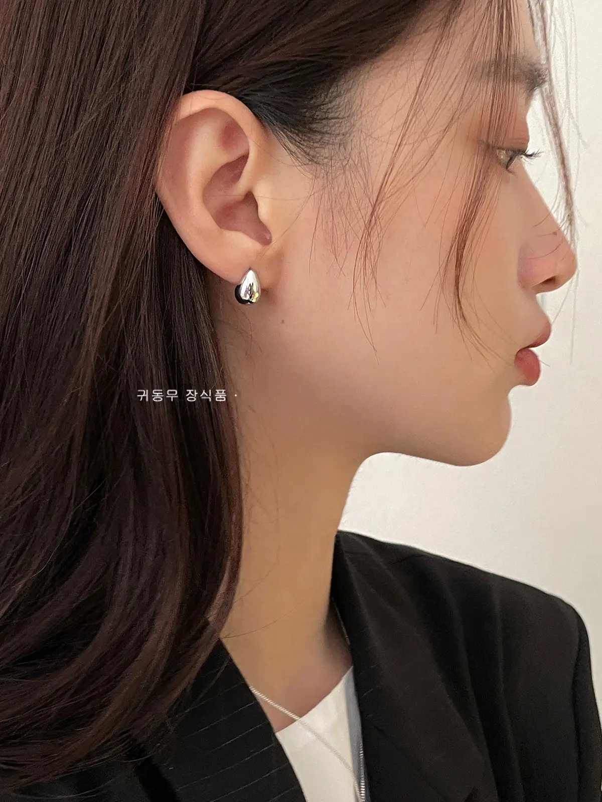 EAR PARTNER-925 Jarum Perak Anting-anting tetes air perak untuk wanita dengan tusuk perak murni, desain unik dengan nuansa minoritas yang tinggi, gaya tinggi bergaya dingin untuk aksesori telinga musim panas.
